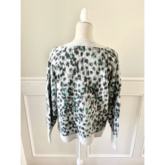 Loft Green & Gray V-Neck Animal Print Fuzzy Sweater M EUC - Picture 4 of 6